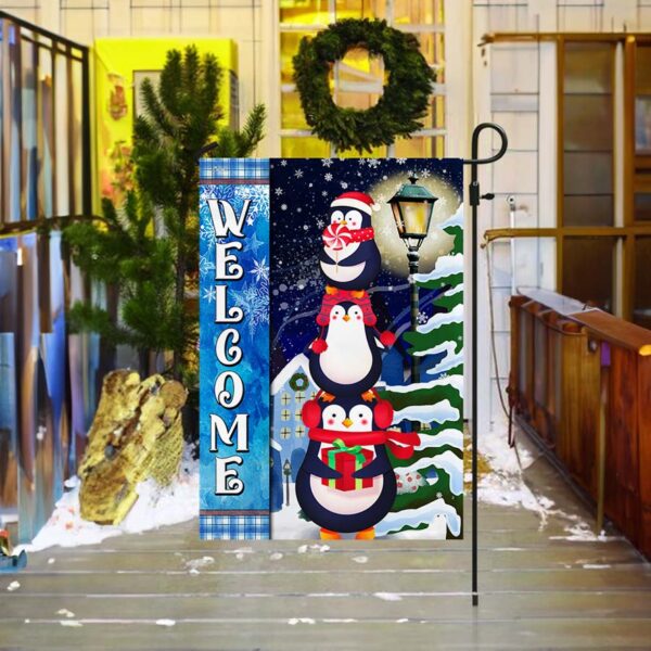 Penguin Christmas Welcome Flag: Festive Holiday Decor - Image 2