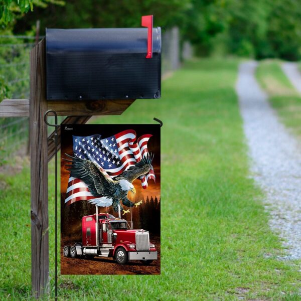 American Eagle Trucker Flag V2: Patriotic Style & Premium Quality - Image 9