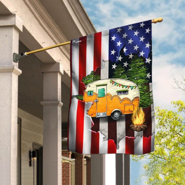 American Flag Camping Camper THB2381F: Patriotic Outdoor Adventure