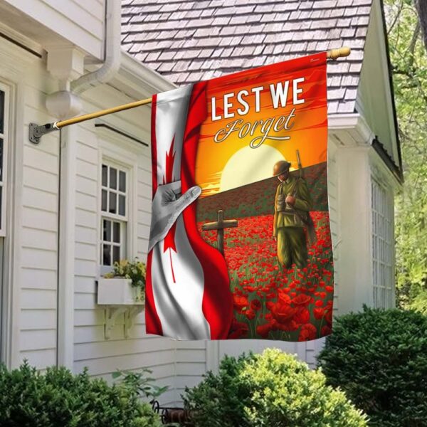 Canada Veteran Lest We Forget Flag: MLN1334F Remembrance Day - Image 2