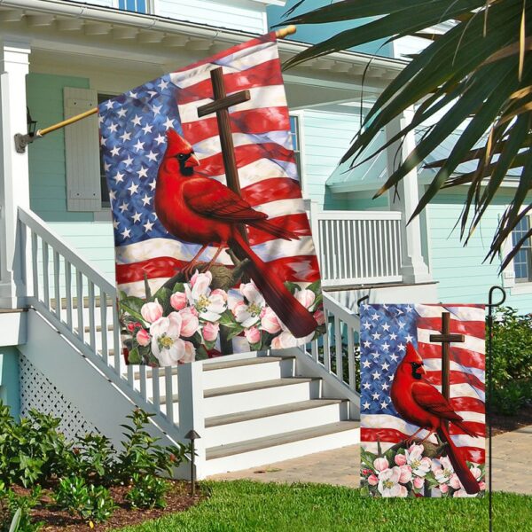 Cardinal God Bless America Flag: 4th of July & Memorial Day Decor - Image 4
