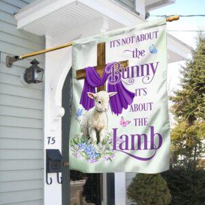 Easter Lamb Flag: Celebrate Easter's True Meaning - MLN959F