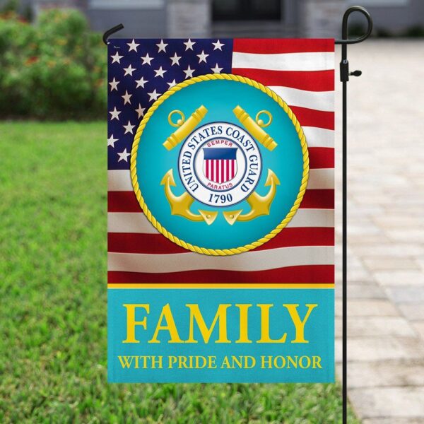 US Coast Guard Family Garden Flag: Pride & Honor