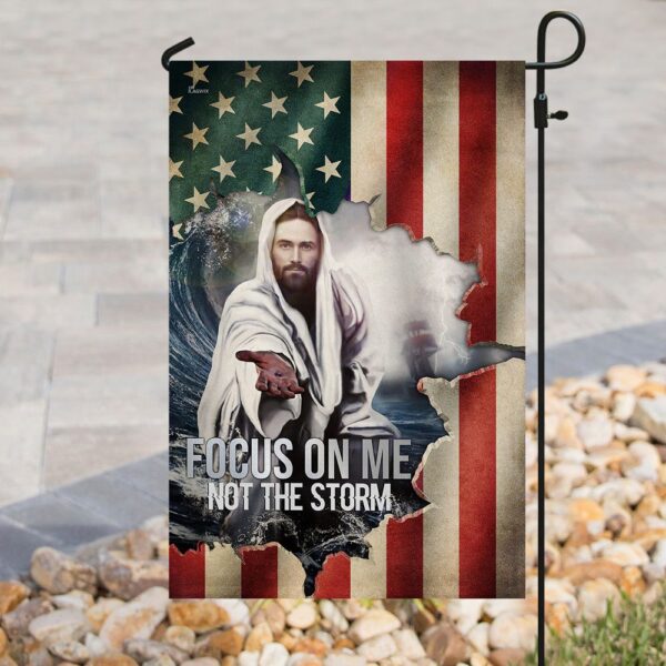 Focus On Me Flag: Stay Calm Amidst the Storm - Image 8