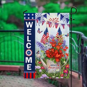 Patriotic 4th of July Flowers: God Bless America Flag Bouquet (MLN1341F)