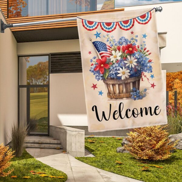 Patriotic 4th of July Flowers & Flag Bouquet - TQN1288F - Image 2