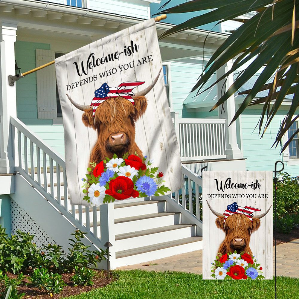 Highland Cow 4th of July Flag: Funny Independence Day Decor - Image 4