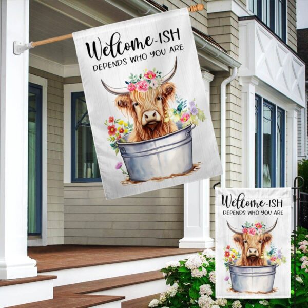 Highland Cow Flag: Funny Scottish Cattle Welcome Sign TQN1266F - Image 4