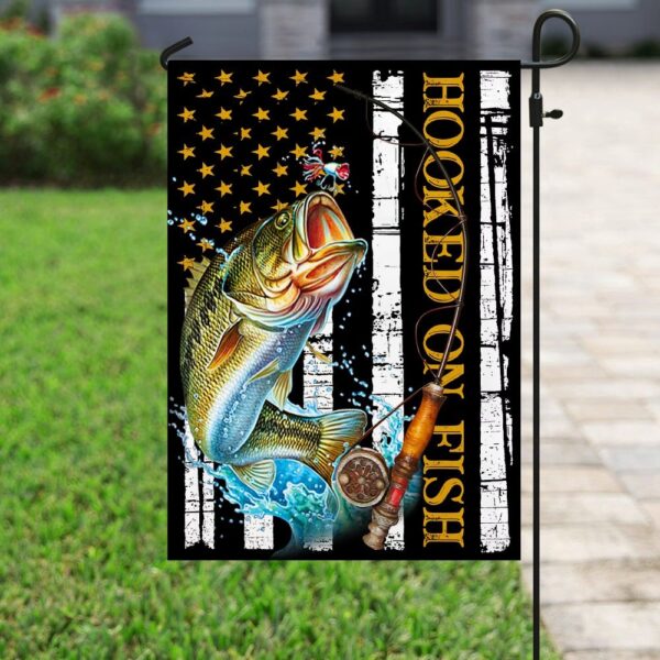 Hooked On Fish Flag: QNN16F - Nautical Outdoor Decor - Image 6