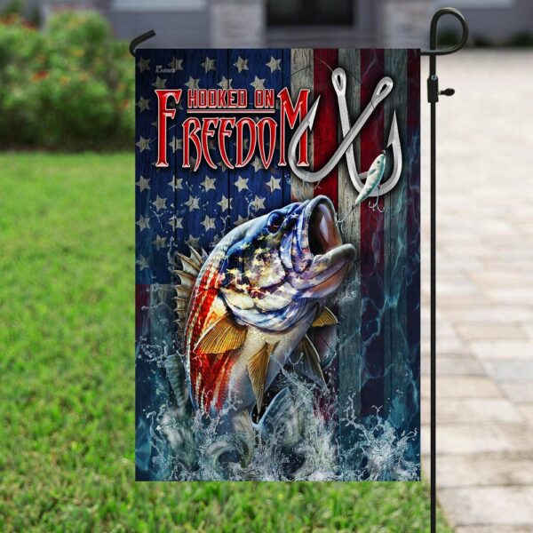 Hooked On Freedom: Bass Fishing Flags & Banners - Image 6