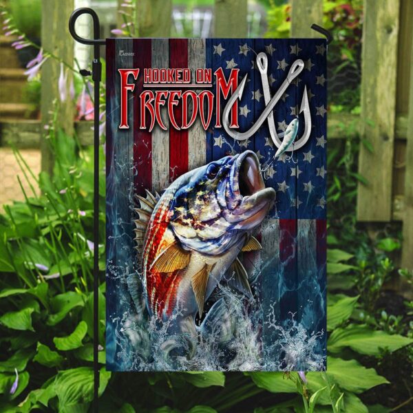 Hooked On Freedom: Bass Fishing Flags & Banners - Image 7