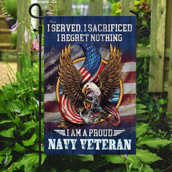 Proud Navy Veteran Garden Flag: Show Your Military Pride - Image 2