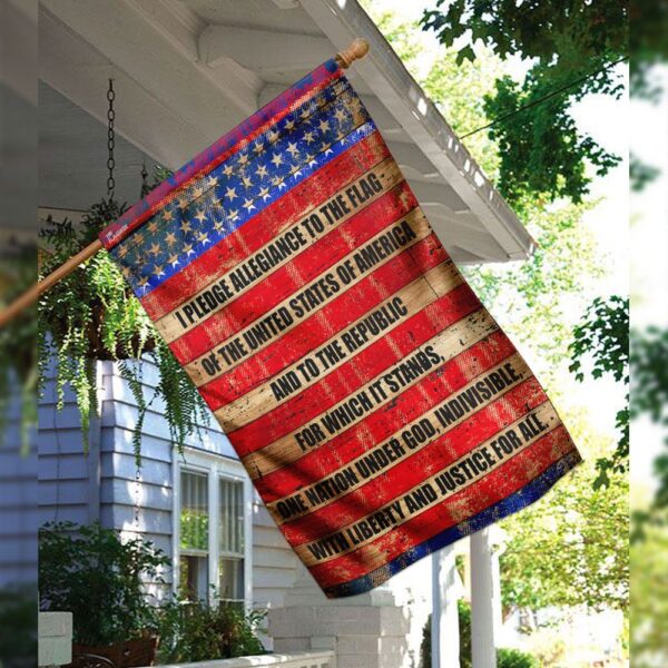 US Flag: Pledge of Allegiance American Flag - Image 3