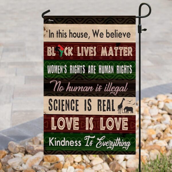 In This House We Believe Flag PN99F - Image 3