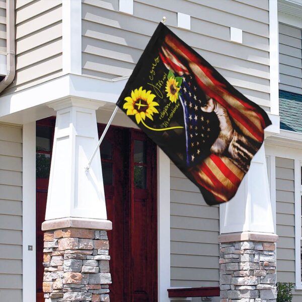 Jesus is My King: Relationship Flag THB2011F - Image 4