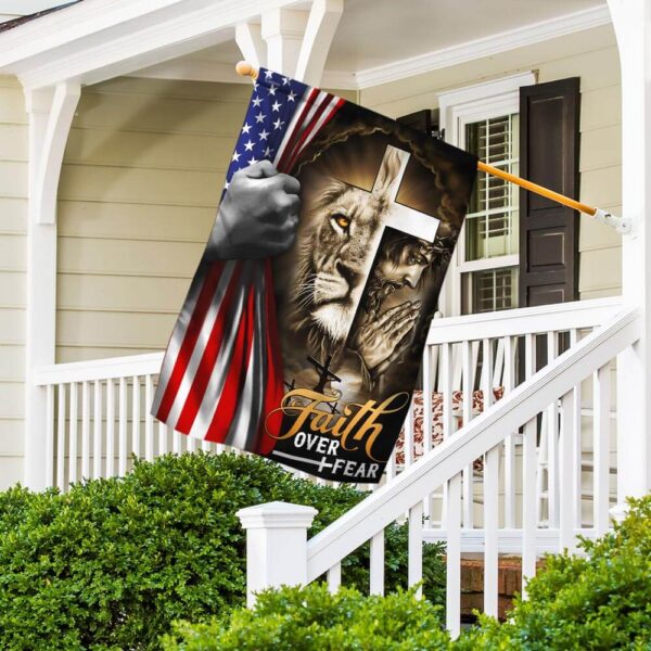 Faith Over Fear: Jesus & Lion Christian Cross American Flag T-Shirt - Image 5