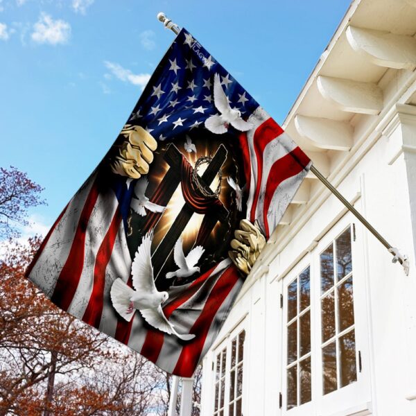 Patriotic Jesus Cross: American Flag Christian Jewelry - Image 2