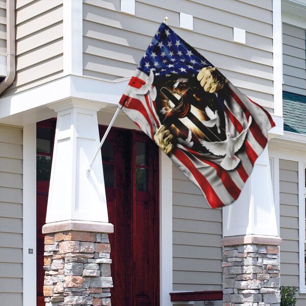 Patriotic Jesus Cross: American Flag Christian Jewelry - Image 4