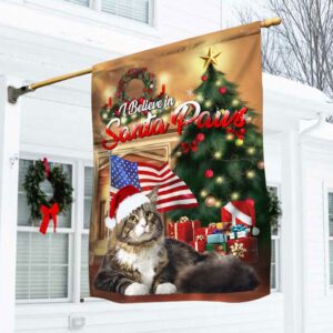 Maine Coon Cat Christmas Flag: Santa Paws Design