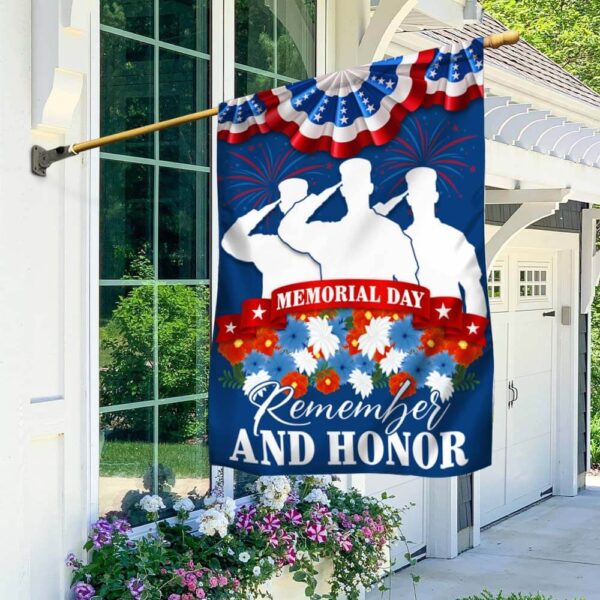 Memorial Day Flags: Honor Veterans & Remember Their Sacrifice - Image 2