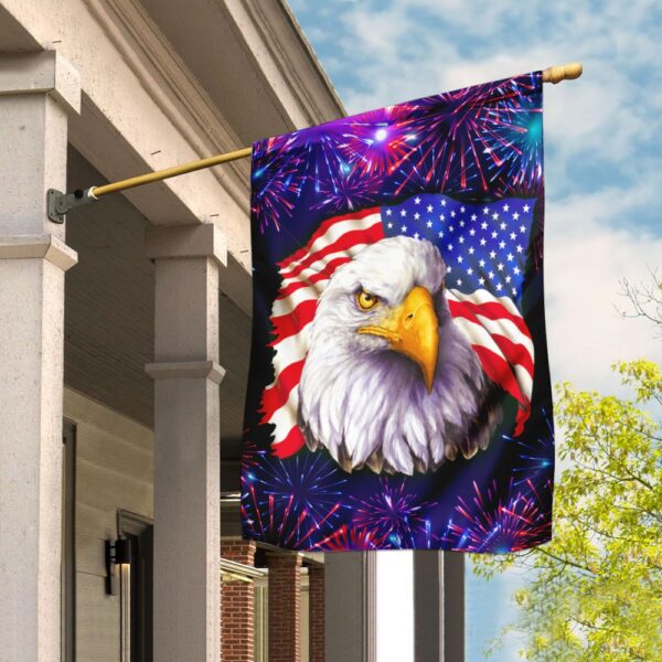Patriotic Bald Eagle Flag: QNK203F American Pride Decor