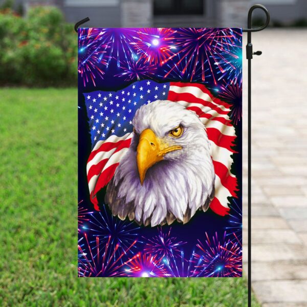 Patriotic Bald Eagle Flag: QNK203F American Pride Decor - Image 6