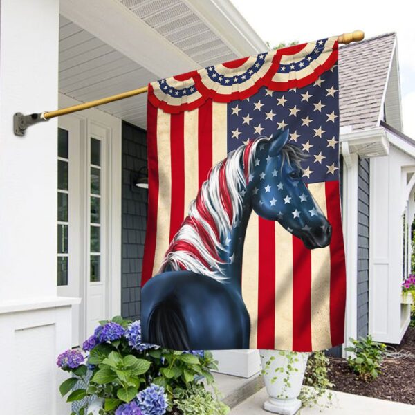 Patriotic Horse 4th of July Flag: TQN1259F