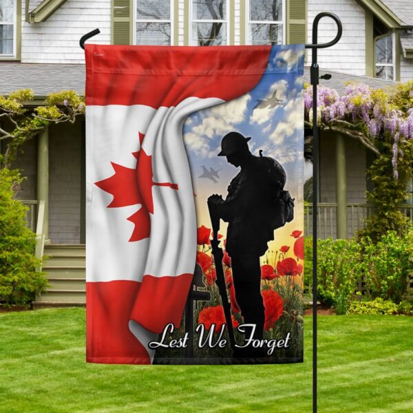 Remembrance Day Poppy: Canadian Flag Lest We Forget TQN1111F - Image 3