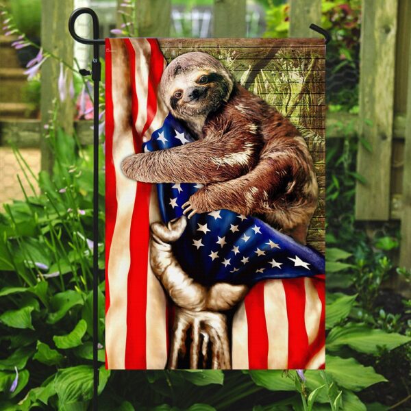 Sloth American Flag: Patriotic Slow-Motion Fun - Image 7