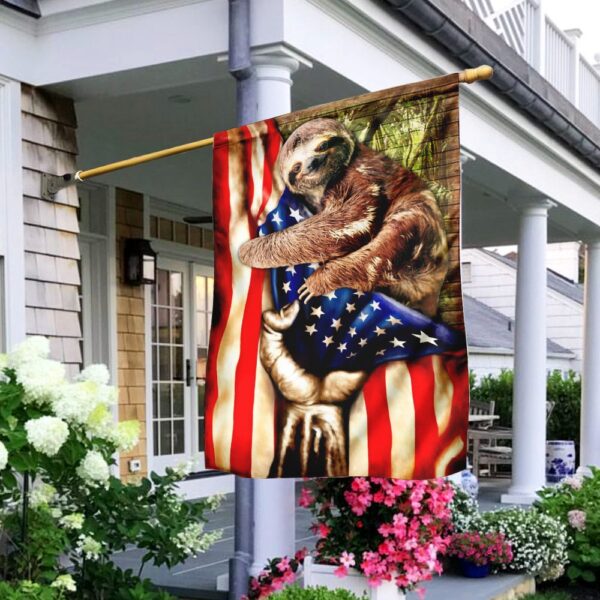 Sloth American Flag: Patriotic Slow-Motion Fun - Image 5