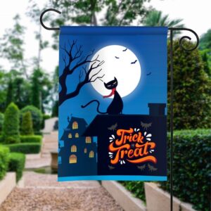 Spooky Cat Halloween Garden Flag: Trick-or-Treat!