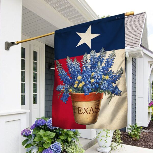 Texas Bluebonnet Flag: TQN1338F State Flower Decor