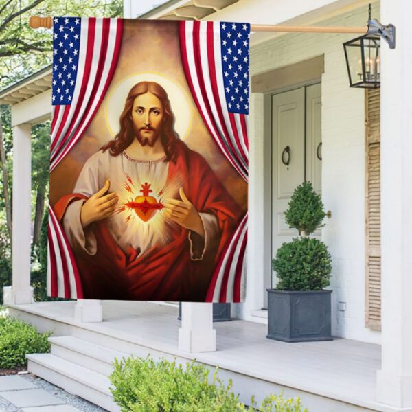 Sacred Heart of Jesus American Flag T-Shirt - TQN1295F