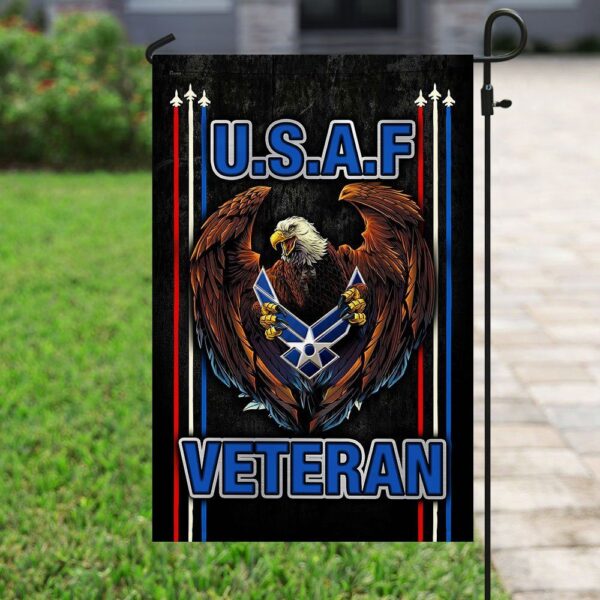 US Air Force Veteran Garden Flag: Proudly Display Your Service
