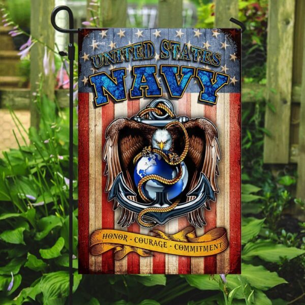 US Navy Garden Flag: Show Your Patriotic Pride - Image 2