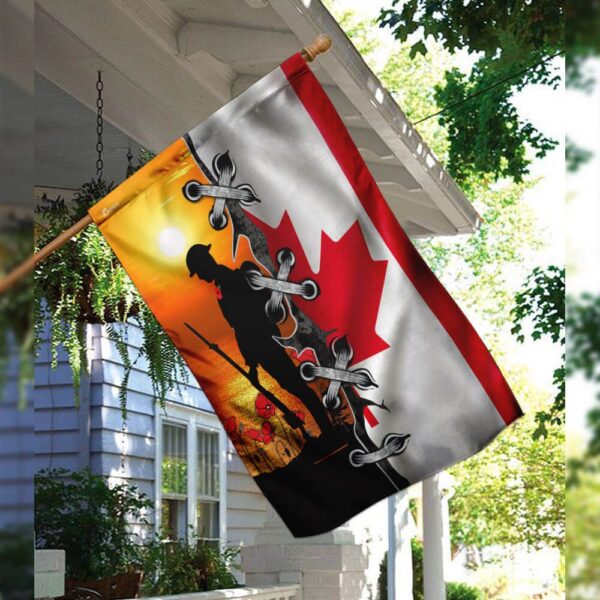Veteran Canadian Flag TRL43F: Show Your Canadian Pride - Image 3