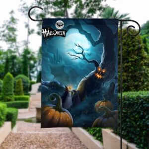 Wood Devil Garden Flag: Spooky Halloween Outdoor Decor